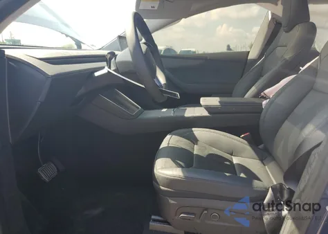 2026 Tesla Model Y z USA, uszkodzony, nr VIN 7SAYGDED7TA417686